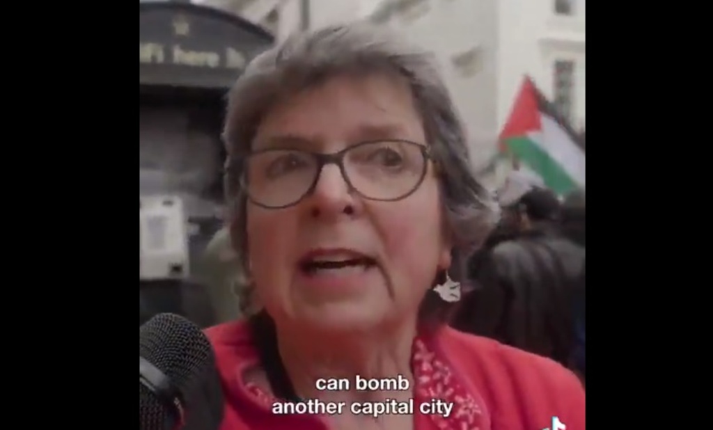 This British Lady Supports PALESTINE Because She Lived in Beirut in the 70s & Saw ISRAEL B0MB Refugee Camps in Beirut, Even Then