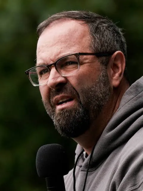 ODDMANN: Steve Bannon’s Sexagenarian “MAGA Inc.” Controversial Colleague Mr. Joe Oltmann Calls Bannon a “Fat Pedo Protector,” Rants Further to Say He’s “All About That (Assumedly, Thug) Life”