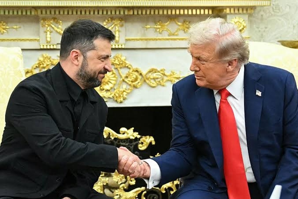 Do you know what Trump did after Shaking Hands with Zelensky?