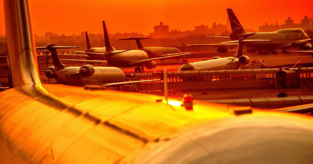 Hundreds of Flights Grounded Across the Eastern Seaboard as Government Rolls Out AI Air Traffic Control System