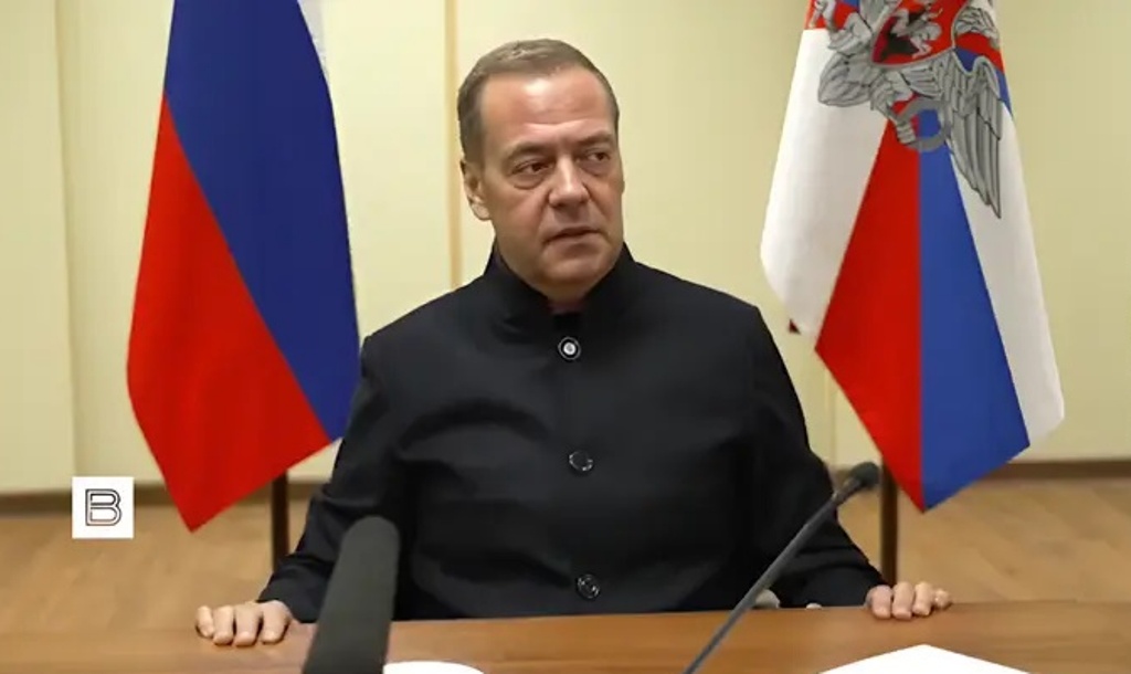 Medvedev Threatened Lithuania with being Wiped off the Map