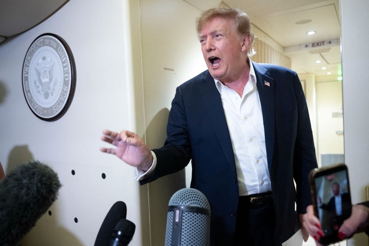 Trump Claims HE’S the only Guardrail that AI Needs and Slams ‘Sick Conspiracy’ Pushing for More Regulation