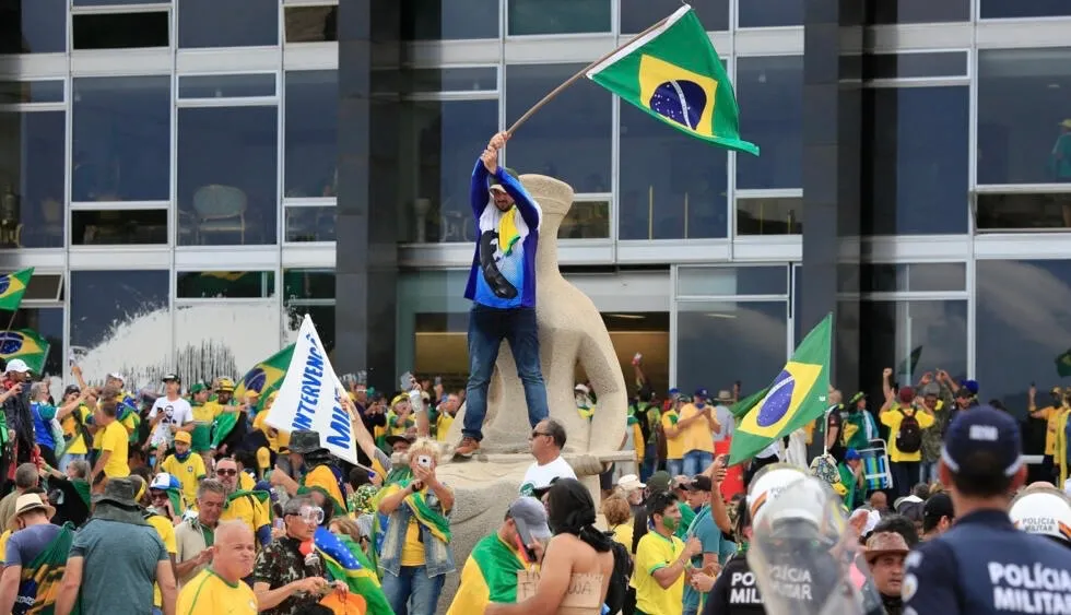 EXCLUSIVE VIDEO: On Brazil’s Infamous “January 8” Violent Congressional & Presidential Palace Attack Brazilian Feds Played Agent Provocateur — Disgraced “Brazil-Focused” False-Flag Waver, Israeli-American “Media Operative” Matthew “Reichstag” Tyrmand, Deeply Involved