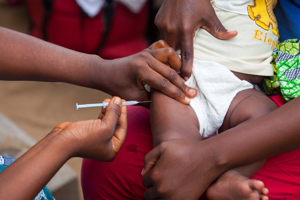 Controversial Vaccine Trial Touted by RFK Jr Gets Go-ahead in Guinea-Bissau