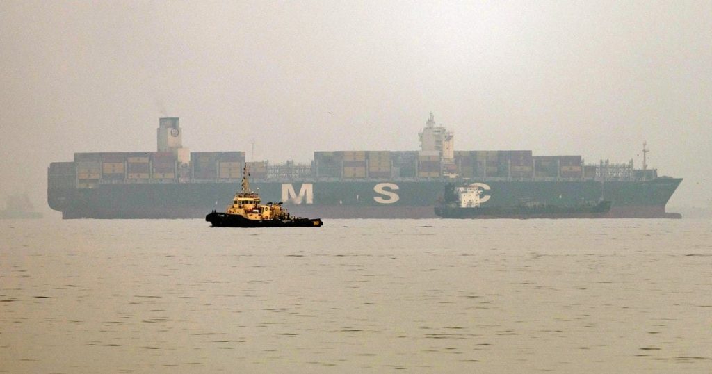 Iran Says Strait of Hormuz Reopening, Seven-day Ceasefire Conditions Still on the Table