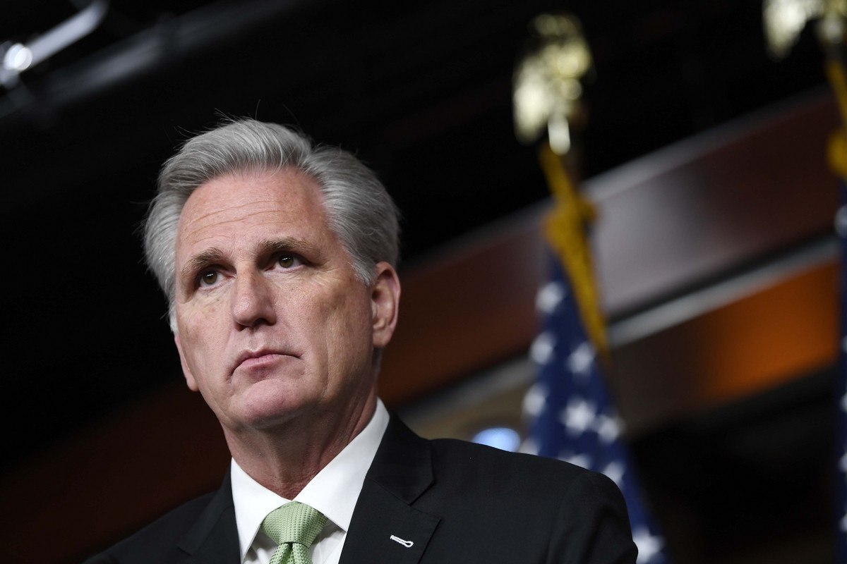 Kevin McCarthy Predicts GOP will Lose House Majority